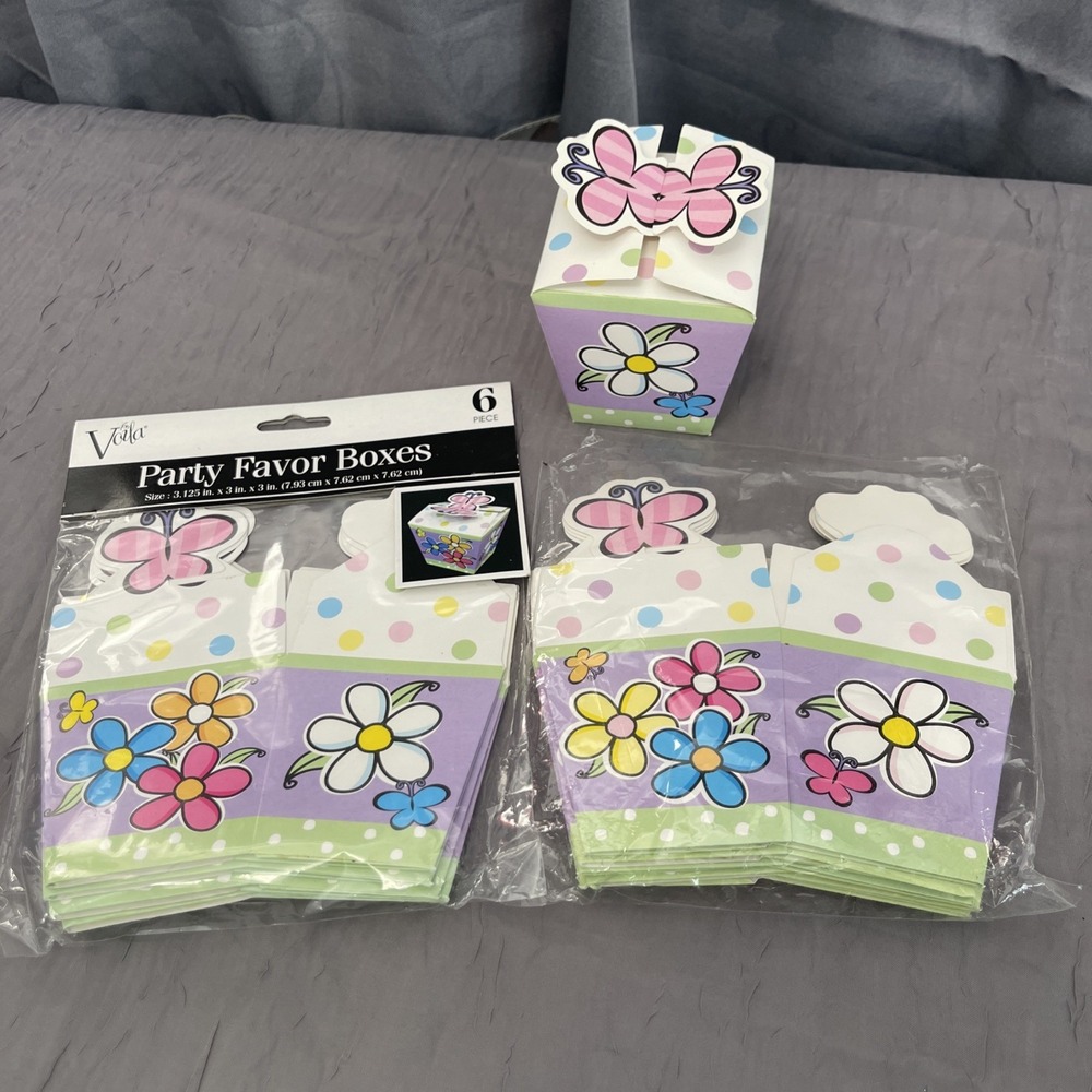 13 Party Favor Treat Boxes Butterfly Top & Flower Kids Birthday Baby Shower NEW